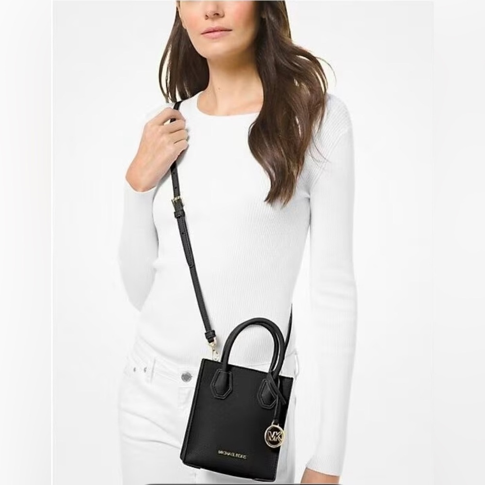 Mini Michael Kors Bag with Gold Tone Hardware - Picture 3 of 6